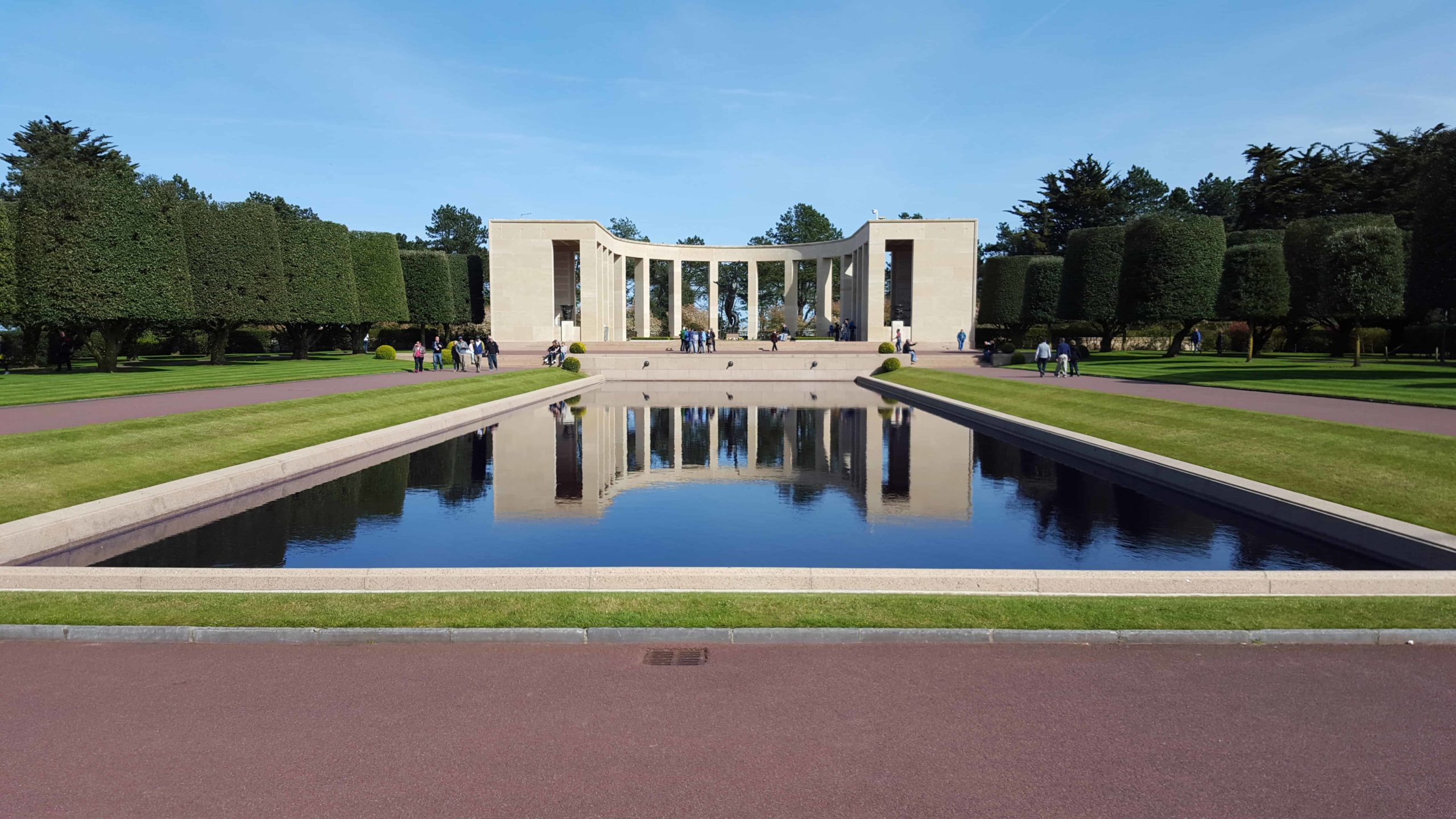 Liberation Route Europe Foundation strengthens ties with Normandy region