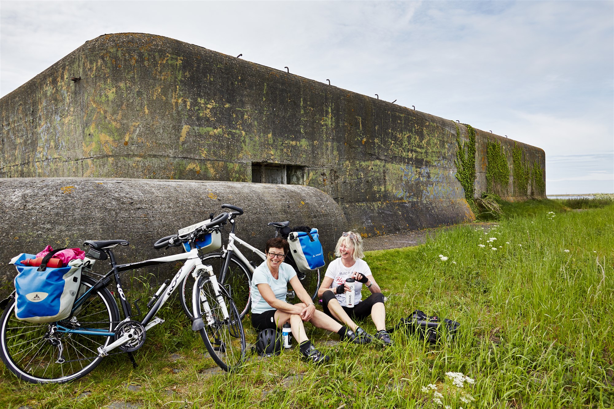 Den Oever kazematten Afsluitdijk Jonathan Andrew