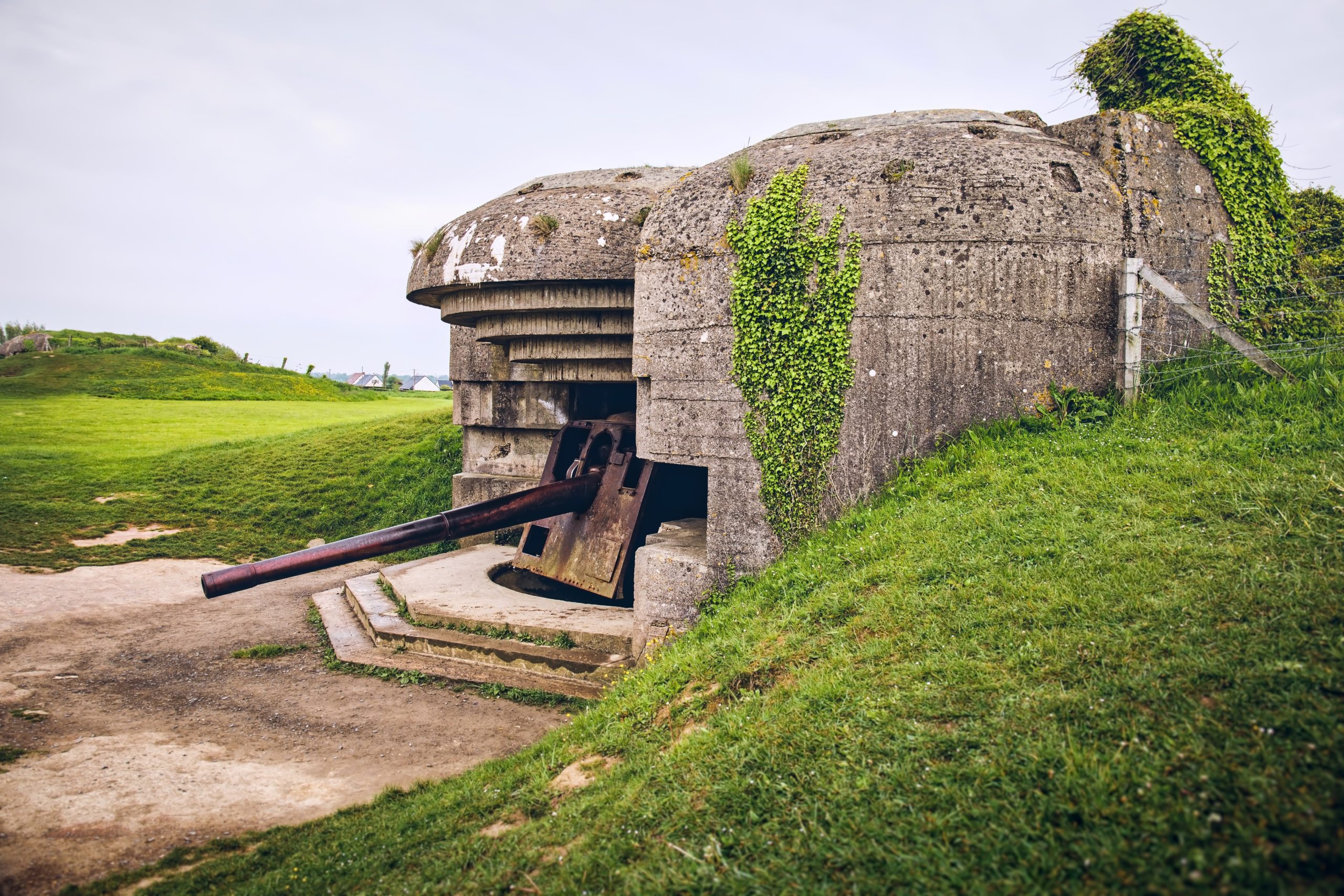 Longues-sur-Mer battery