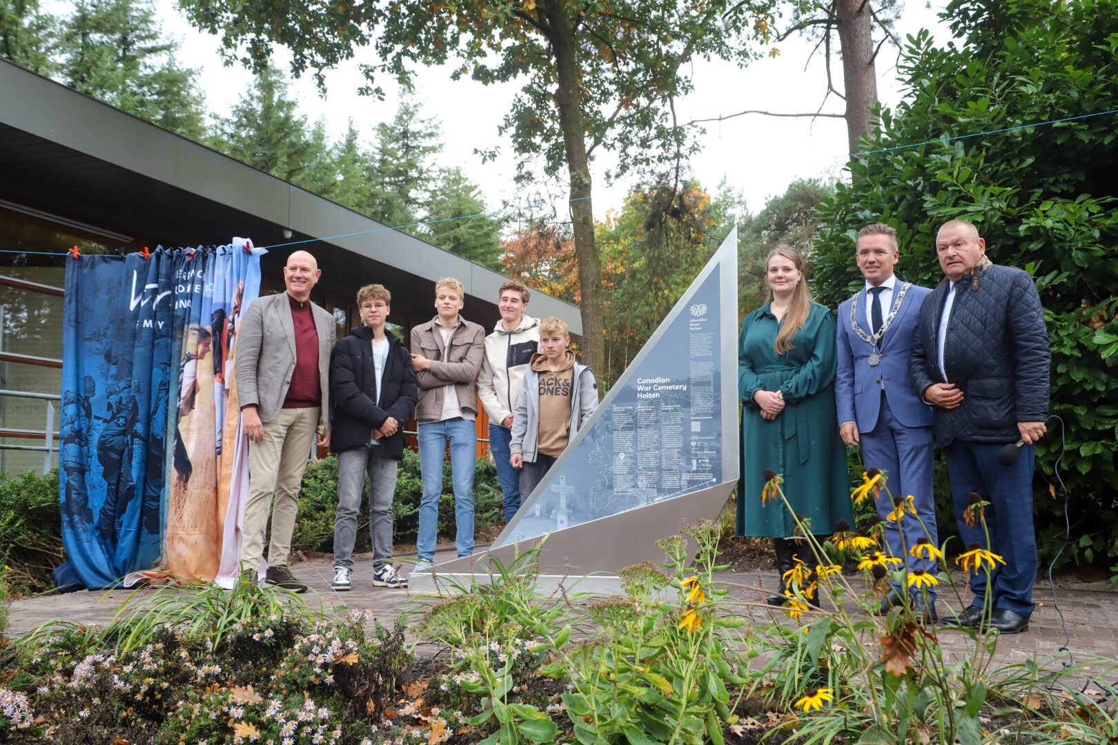 A new set of hiking trails have been launched along the Liberation Route: Discover the Canadian Trails in Overijssel