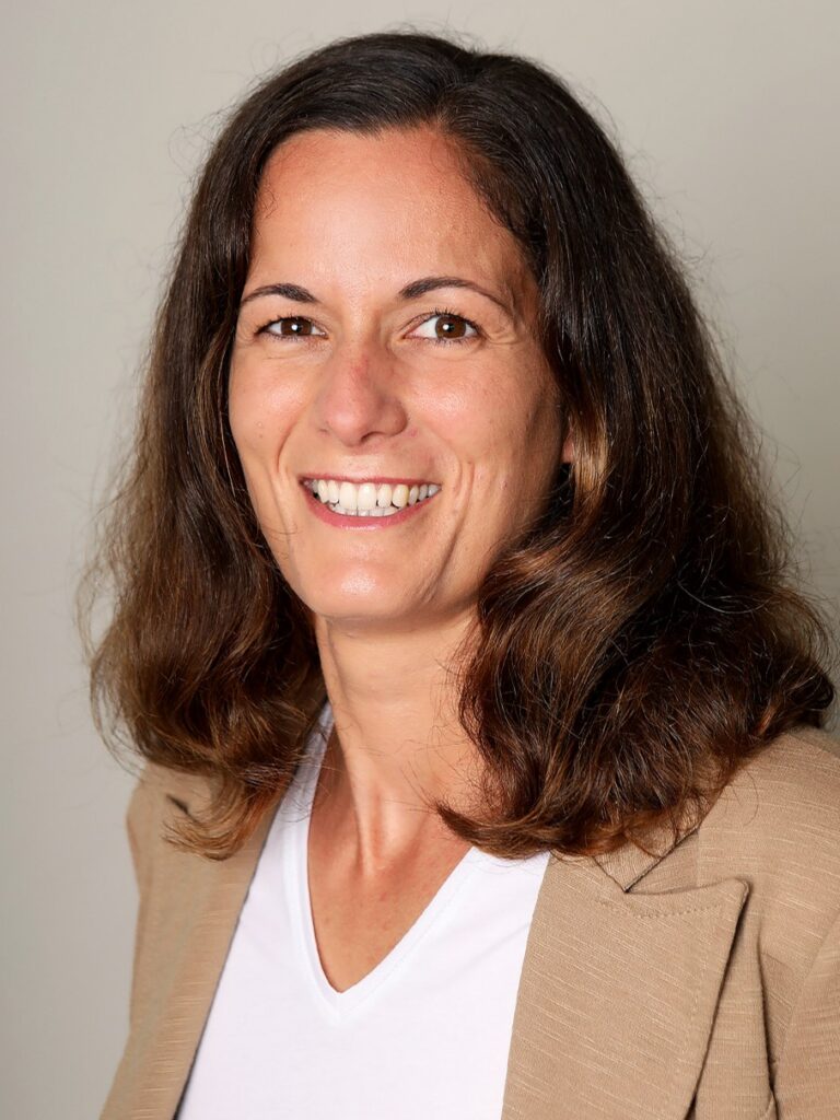 Svenja SonnemansDirector - LRE North Rhine-Westphalia